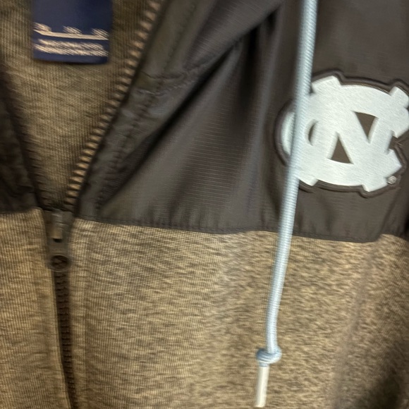 Authentic Used Nike UNC Tar Heels Jacket size 2XL - Picture 2 of 4